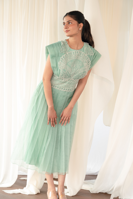 Muse Midi Dress in Mint Green