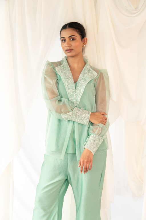 Whisper Shirt in Mint Green