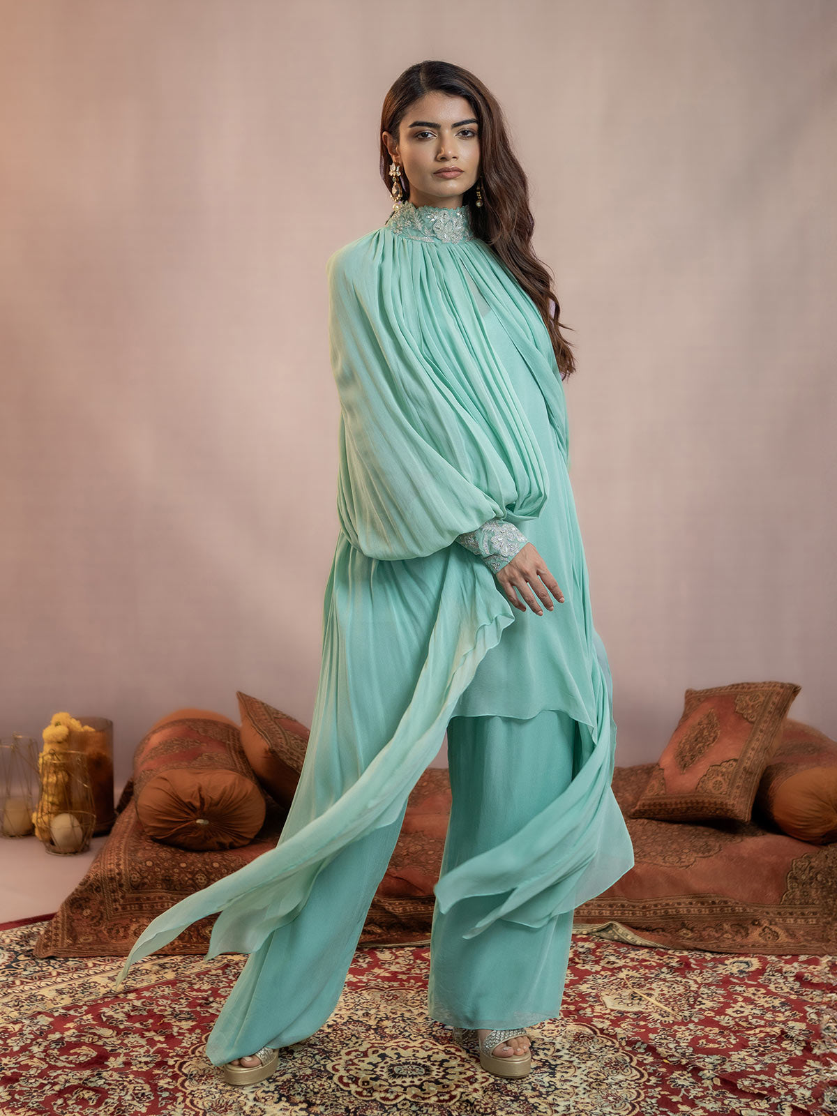 Akira- Draped Kaftan Firzoa