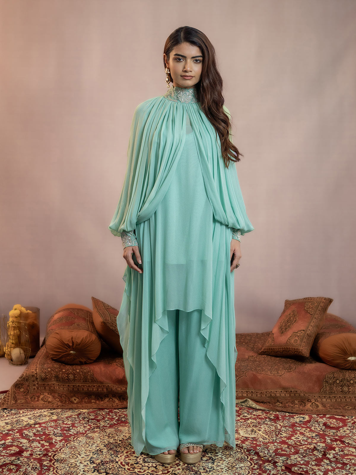 Akira- Draped Kaftan Firzoa